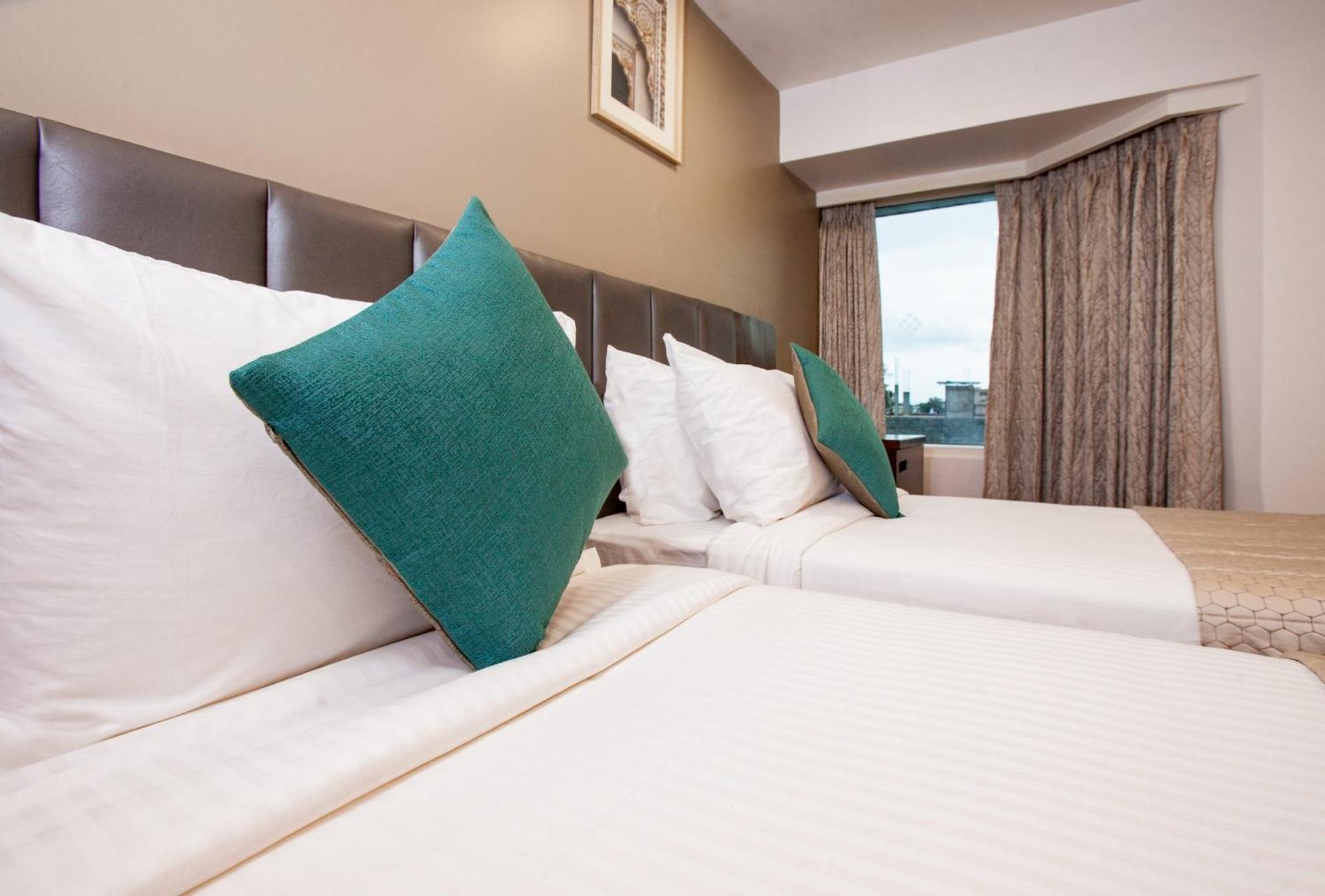Mango Suites Viera Hajdarábád Exteriér fotografie
