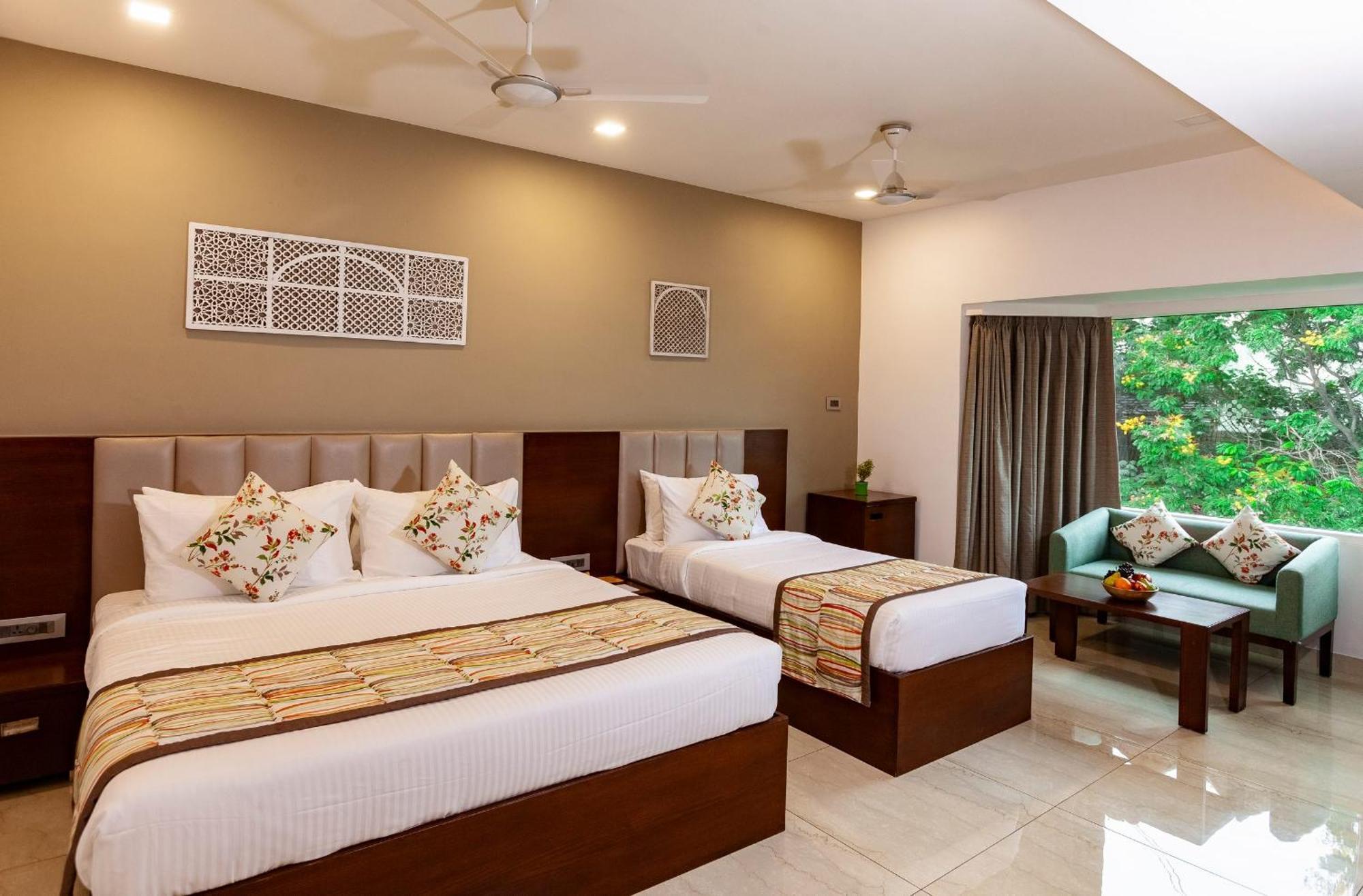 Mango Suites Viera Hajdarábád Exteriér fotografie